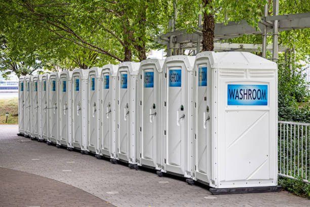 Best Portable restroom trailer rental  in Spotsylnia Courthouse, VA